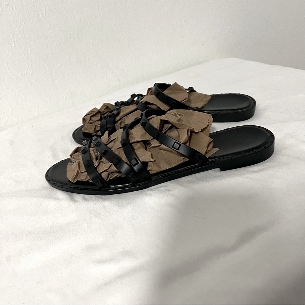 Women’s Chic Size 11 Black Strappy Casual Studded Slip On Sandals Everyday